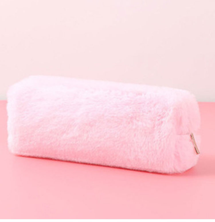 An bhfuil Málaí Peann Zipper Níos Fearr ná Cásanna Peann luaidhe Barr Oscailte